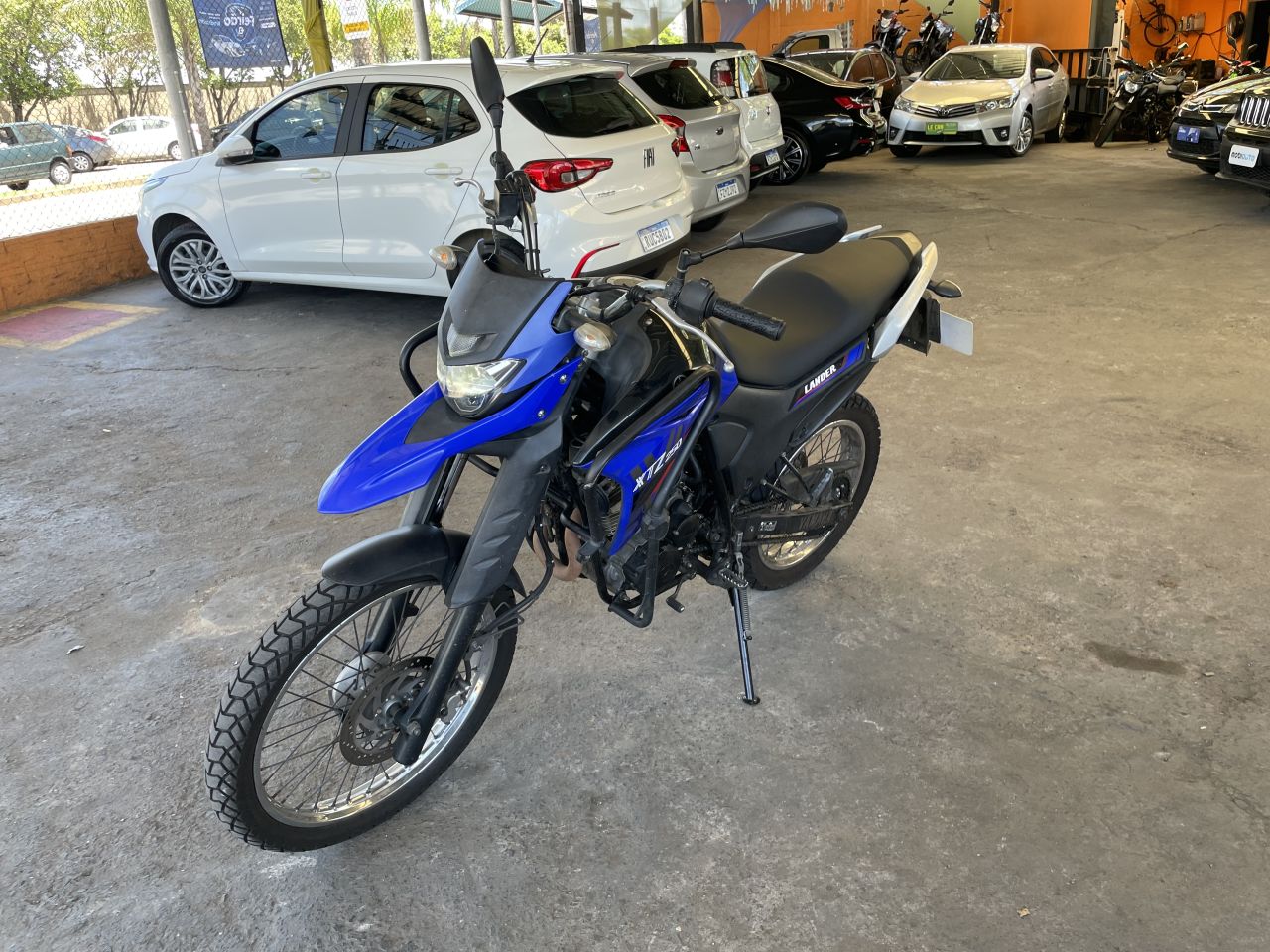 XTZ 250 LANDER 249cc/LANDER BLUEFLEX/ABS