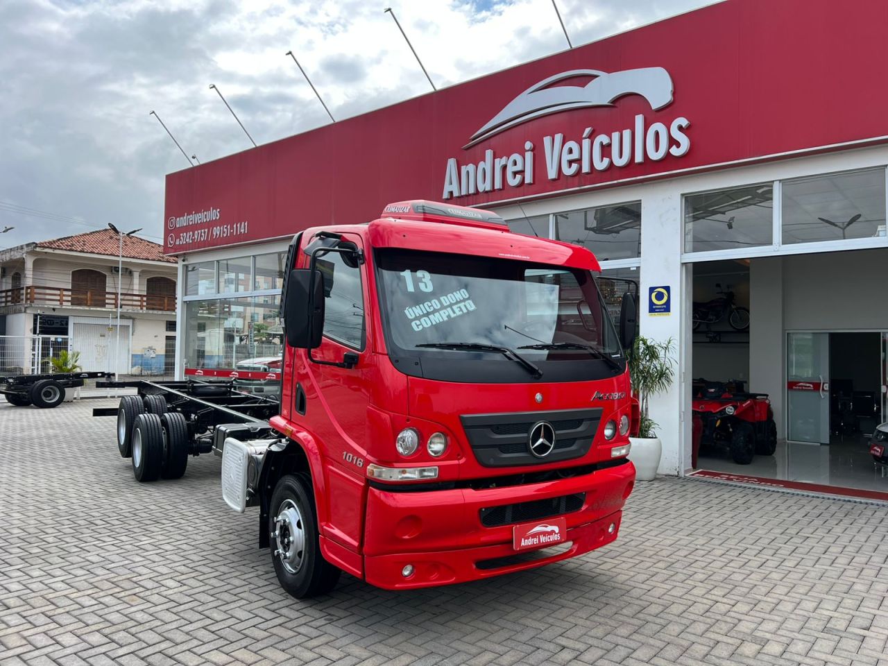 MB Mercedes-Benz Accelo 1016 6x2 (Truck) Completa Apenas 179.000 Km 2013