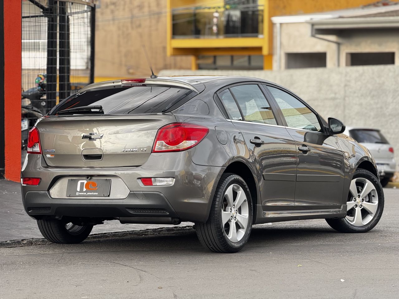 CRUZE HB Sport LT 1.8 16V FlexP. 5p Mec