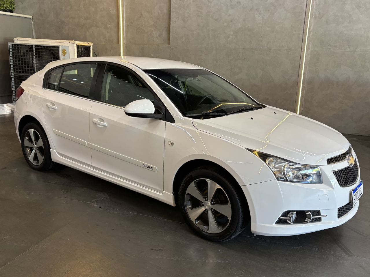 CRUZE HB Sport LT 1.8 Mec. - Flex - 2013