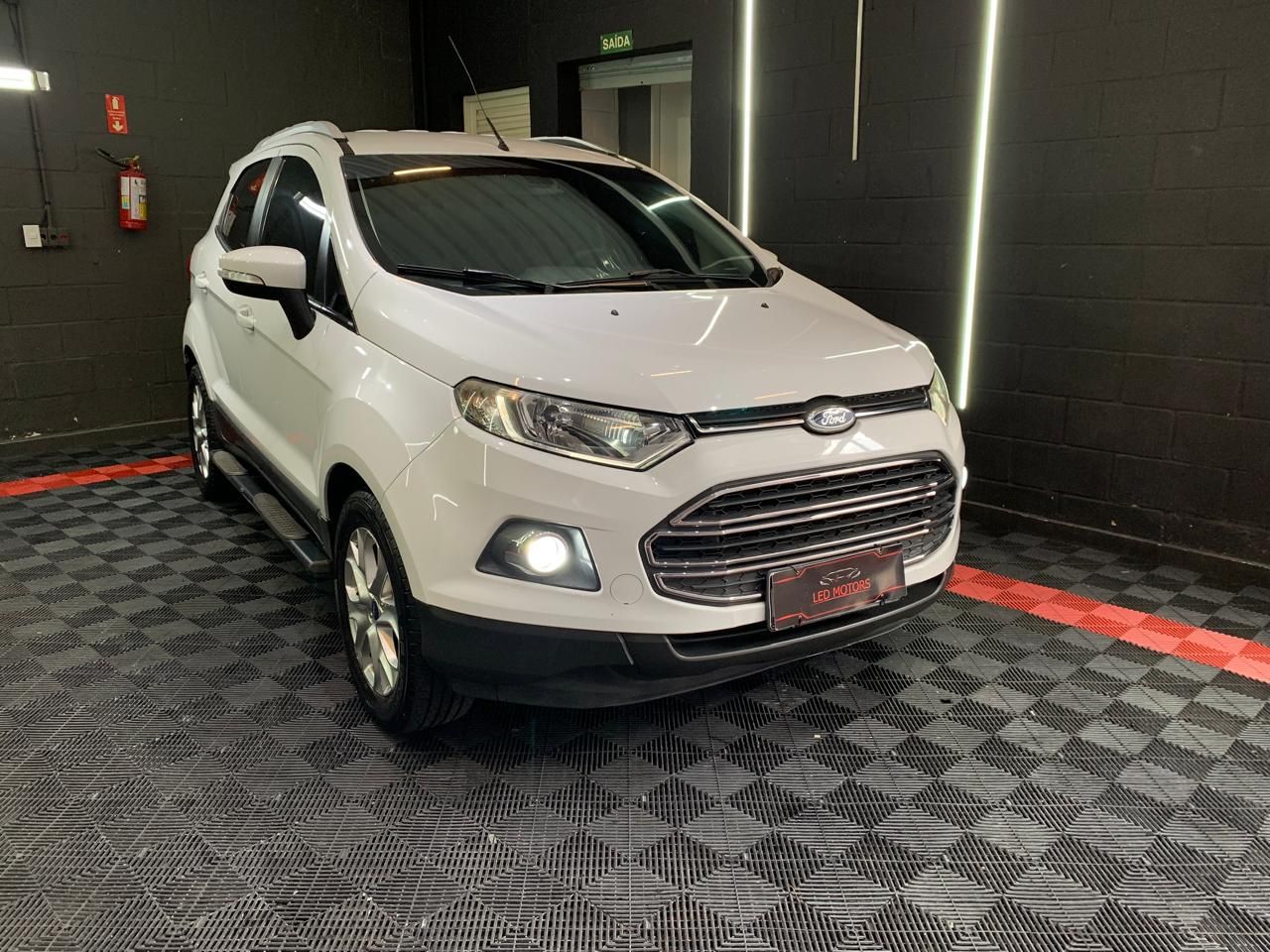 EcoSport TITANIUM 2.0 16V Flex 5p Aut.